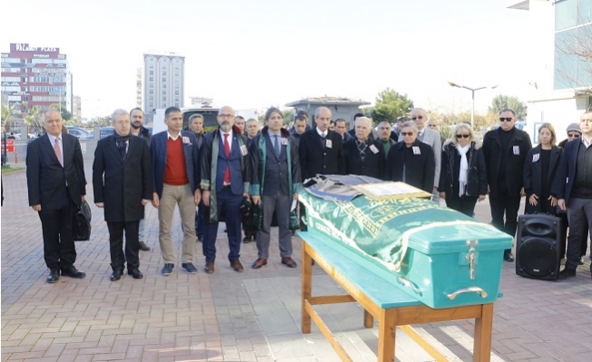 Duayen Avukat, Mersin'de Son Yolculuğuna Uğurlandı