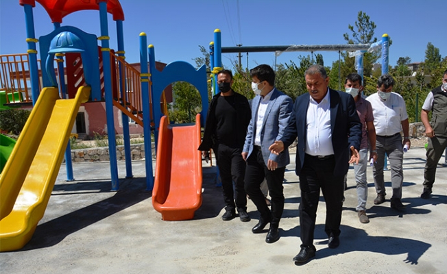Gülnar Belediyesi Çocuklara Oyun Parkı Kazandırıyor