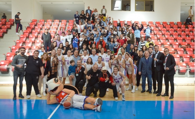 Büyükşehir MSK Kadın Basketbol Takımı Evinde Galip Geldi.