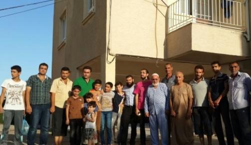 8 Katlı Binayı Suriyelilere Kira Ücreti Almadan Tahsis Etti.