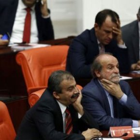 HDP'NİN ''MECLİS'' KARARI NE ANLAMA GELİYOR ?