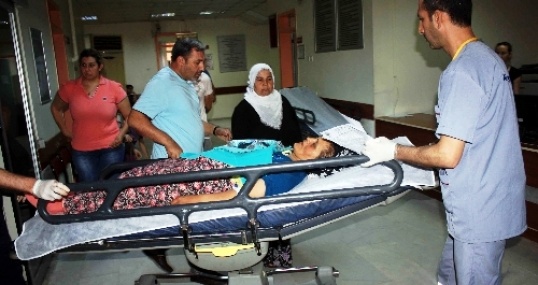 Mersin'de Bir Kadın Görümcesi Tarafından Bıçaklandı