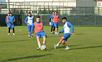 Tarsus İdmanyurdu Hazırlık Maçında Sapanca Gençlikspor İle Berabere Kaldı.