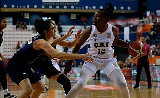 Çukurova Basketbol Sahasında Fenerbahçe'ye 7 Sayı Farkla Mağlup Oldu.