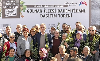 Gülnar'da Büyükşehir'den Üreticiye Badem Fidanı Desteği