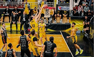 Mersin Büyükşehir Basketbol, Bornova Belediyesi Karşıyaka’yı Evinde Mağlup Etti.