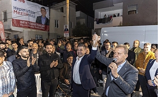 Başkan Seçer, Ahmet Serkan Tuncer İle Mezitli'de Halkla Buluştu